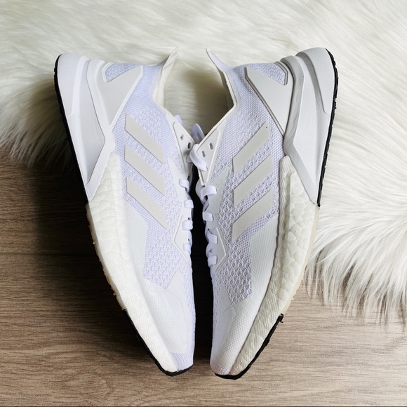 NWT Adidas X9000L3 Women’s Shoes - Picture 3 of 8